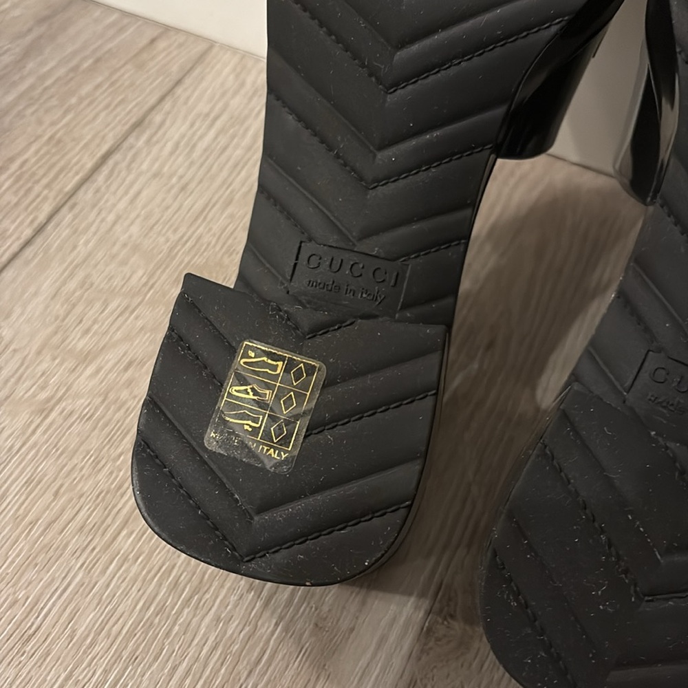 Gucci  black rubber logo platform  slides shoes Sz 38 EU /8 US New No box - Picture 11 of 13